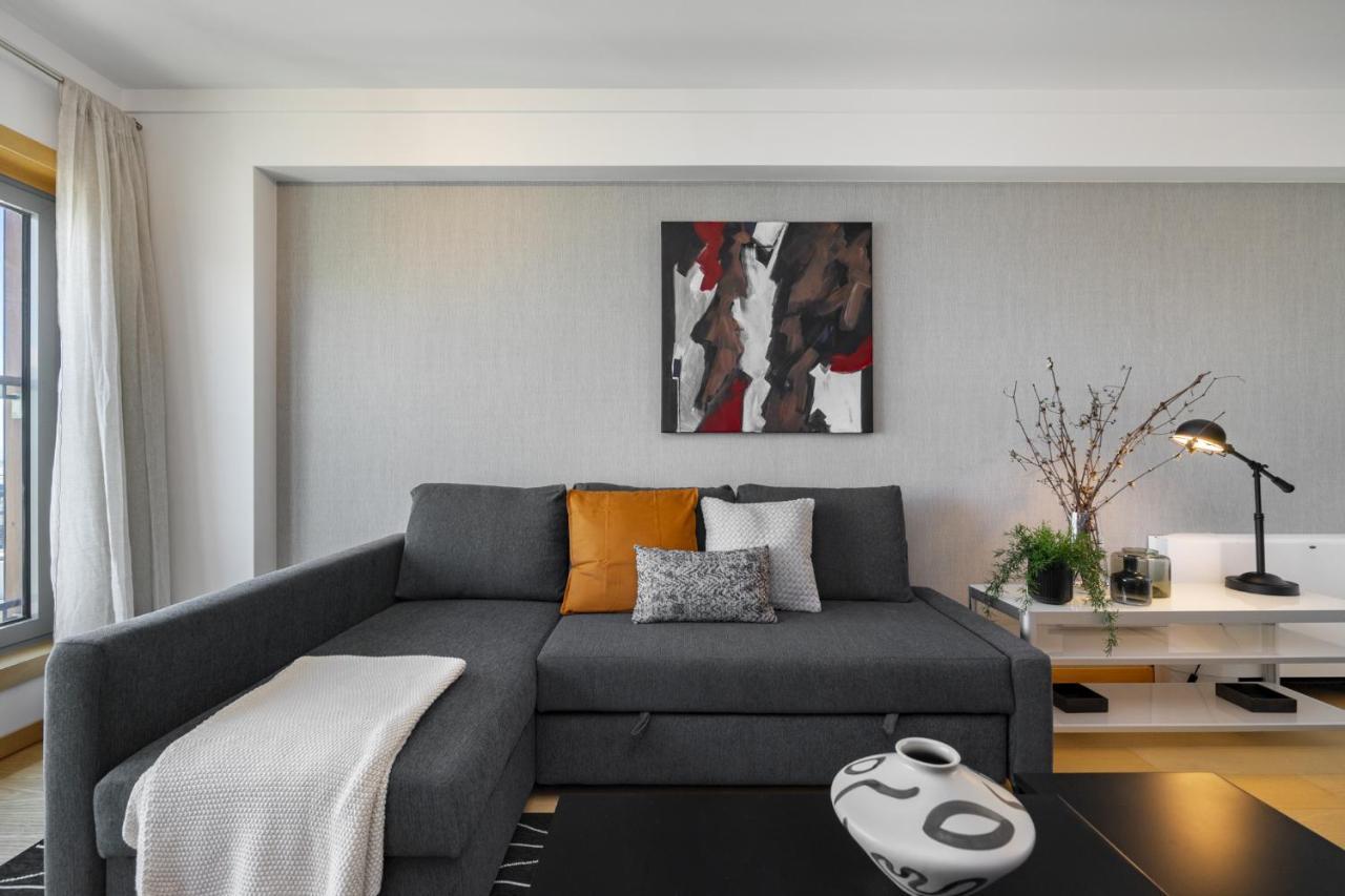 Whome Panoramic View With Elevator, Ac, Garage Perfect For Families & Business Travellers Lisbon Luaran gambar